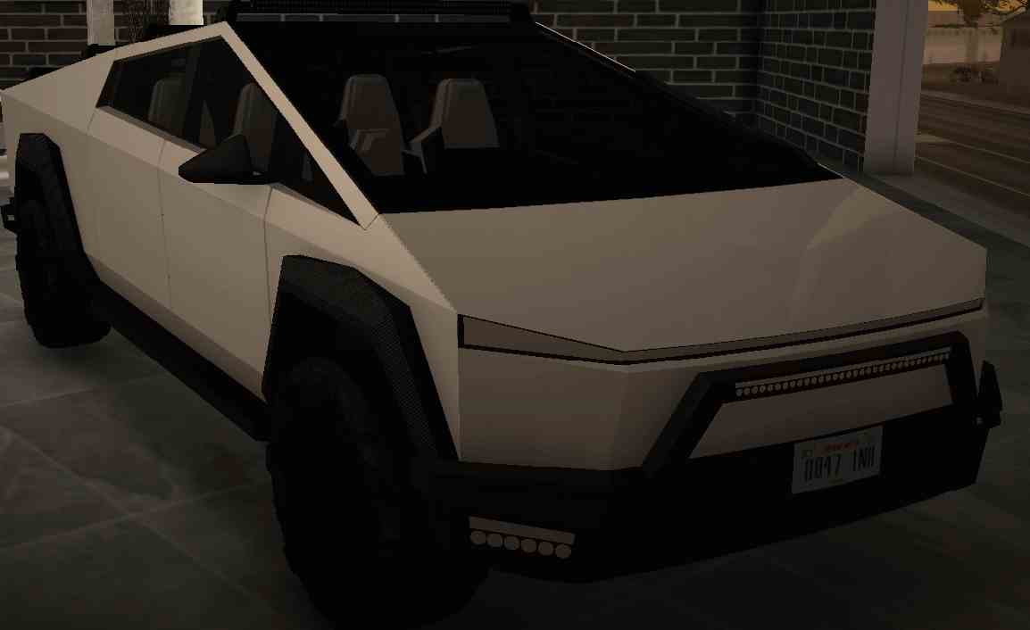 TESLA CYBERTRUCK